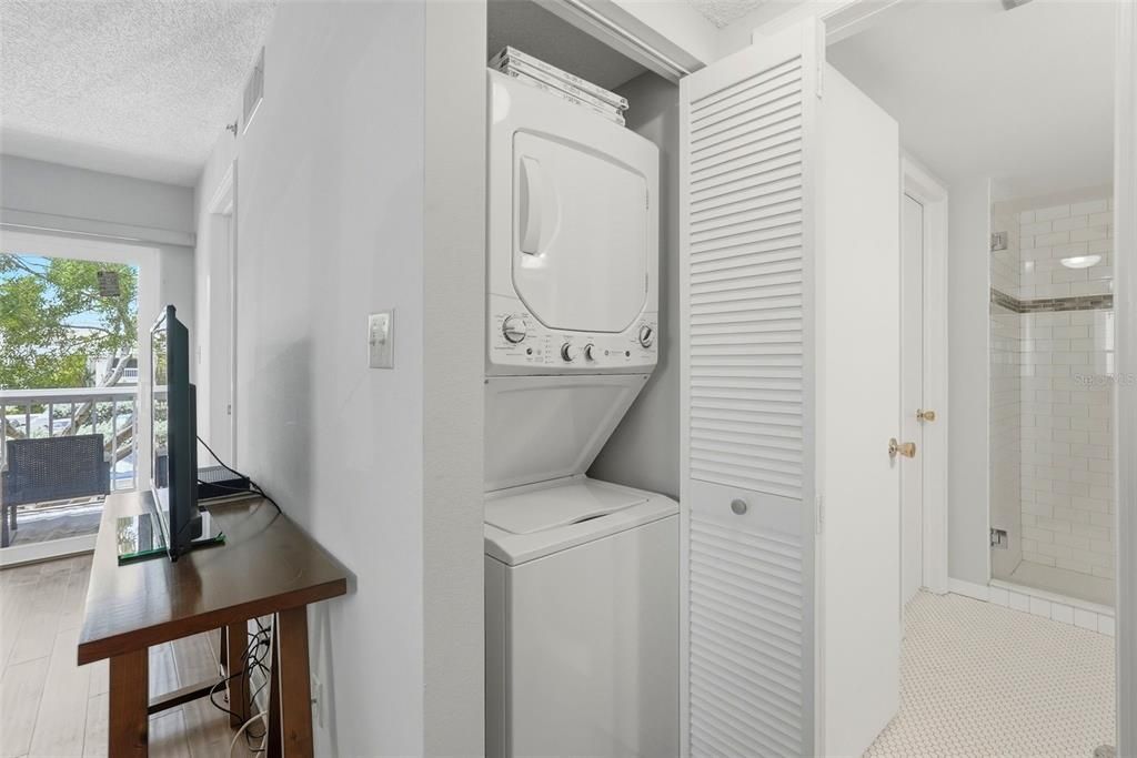 En Venta: $184,900 (2 camas, 1 baños, 775 Pies cuadrados)