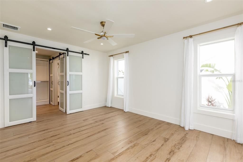 В аренду: $7,000 (3 спален, 2 ванн, 1586 Квадратных фут)