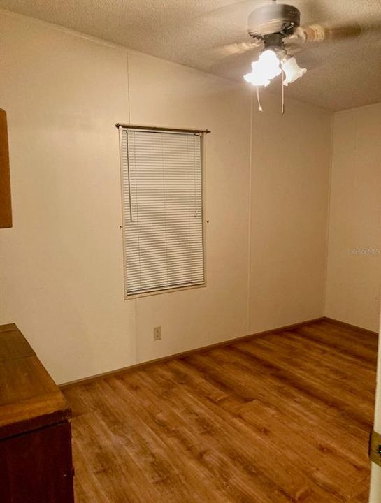 For Sale: $205,000 (3 beds, 2 baths, 1158 Square Feet)
