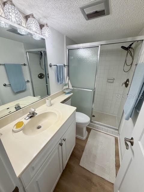 For Rent: $3,800 (2 beds, 2 baths, 1074 Square Feet)