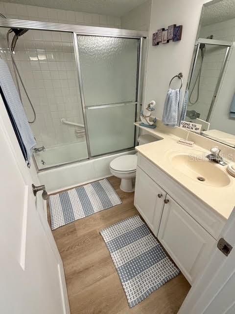 For Rent: $3,800 (2 beds, 2 baths, 1074 Square Feet)