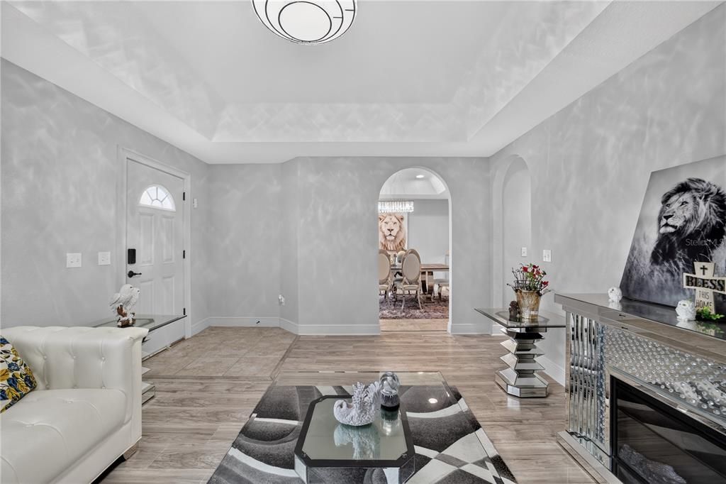 На продажу: $369,000 (3 спален, 2 ванн, 1934 Квадратных фут)