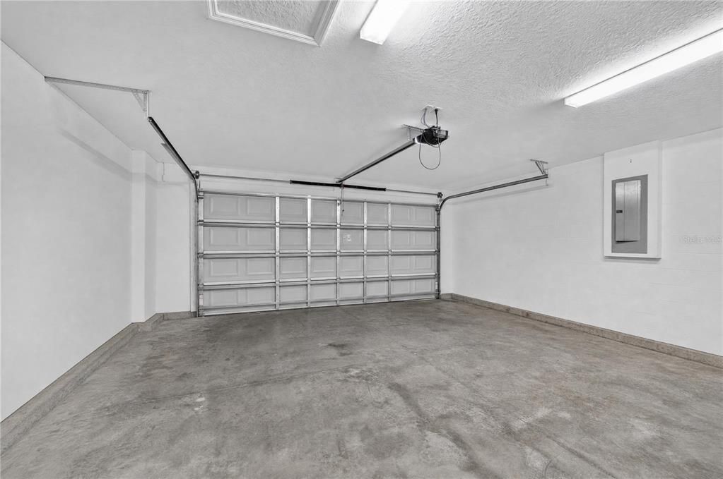 На продажу: $369,000 (3 спален, 2 ванн, 1934 Квадратных фут)