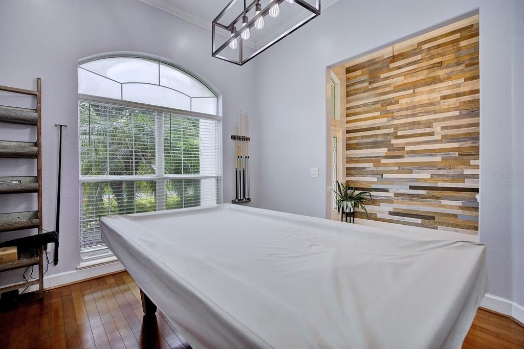 For Sale: $449,900 (3 beds, 2 baths, 2361 Square Feet)