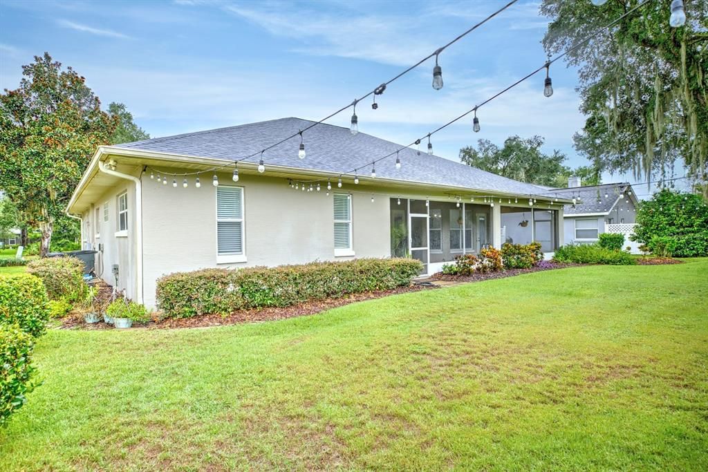 For Sale: $449,900 (3 beds, 2 baths, 2361 Square Feet)