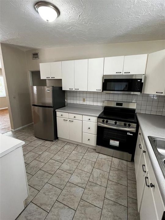 En Venta: $799,900 (8 camas, 0 baños, 1792 Pies cuadrados)