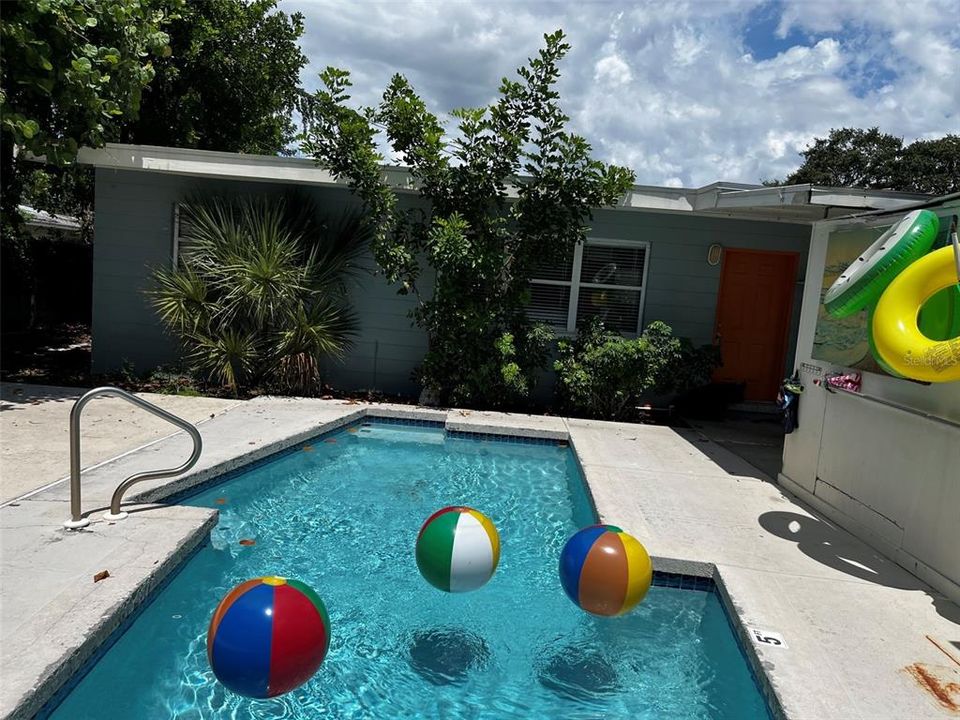 En Venta: $799,900 (8 camas, 0 baños, 1792 Pies cuadrados)