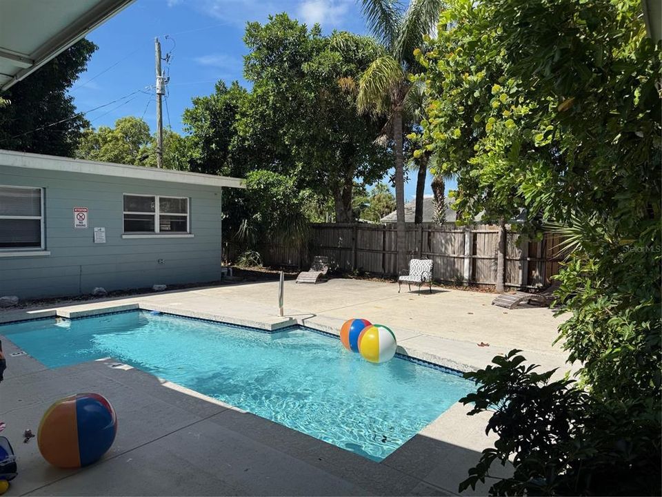 En Venta: $799,900 (8 camas, 0 baños, 1792 Pies cuadrados)