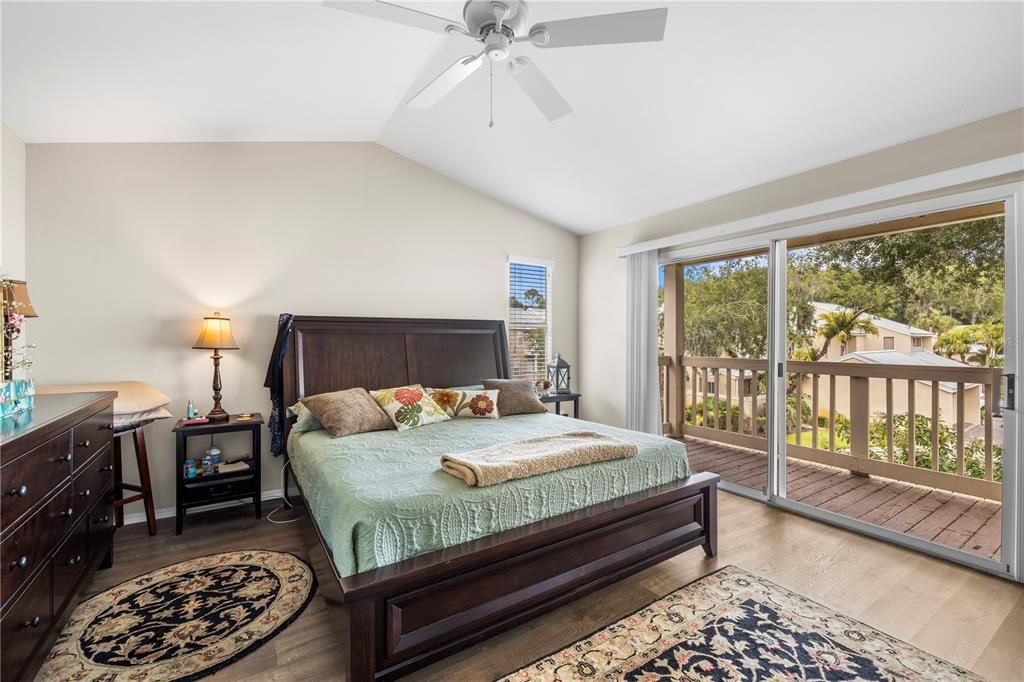 For Sale: $275,000 (3 beds, 2 baths, 1761 Square Feet)