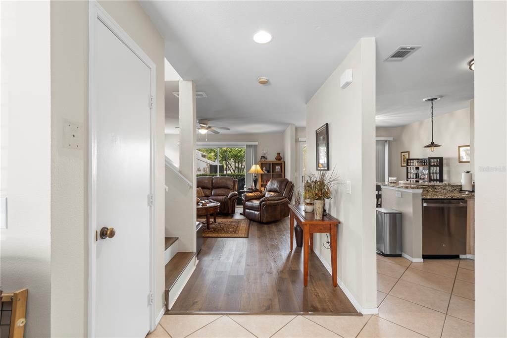 For Sale: $275,000 (3 beds, 2 baths, 1761 Square Feet)