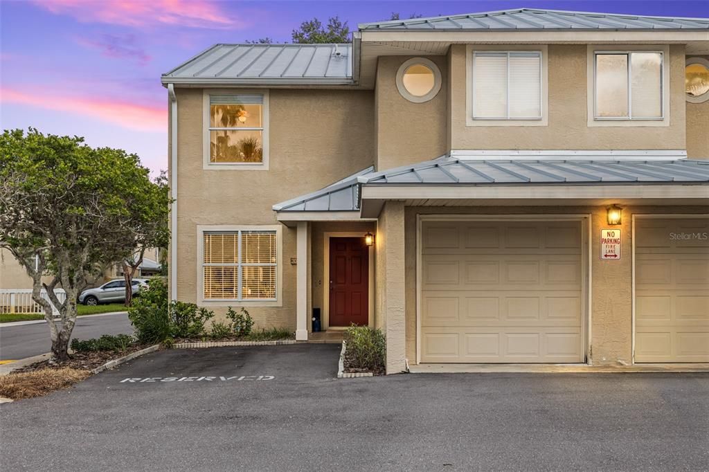 For Sale: $275,000 (3 beds, 2 baths, 1761 Square Feet)