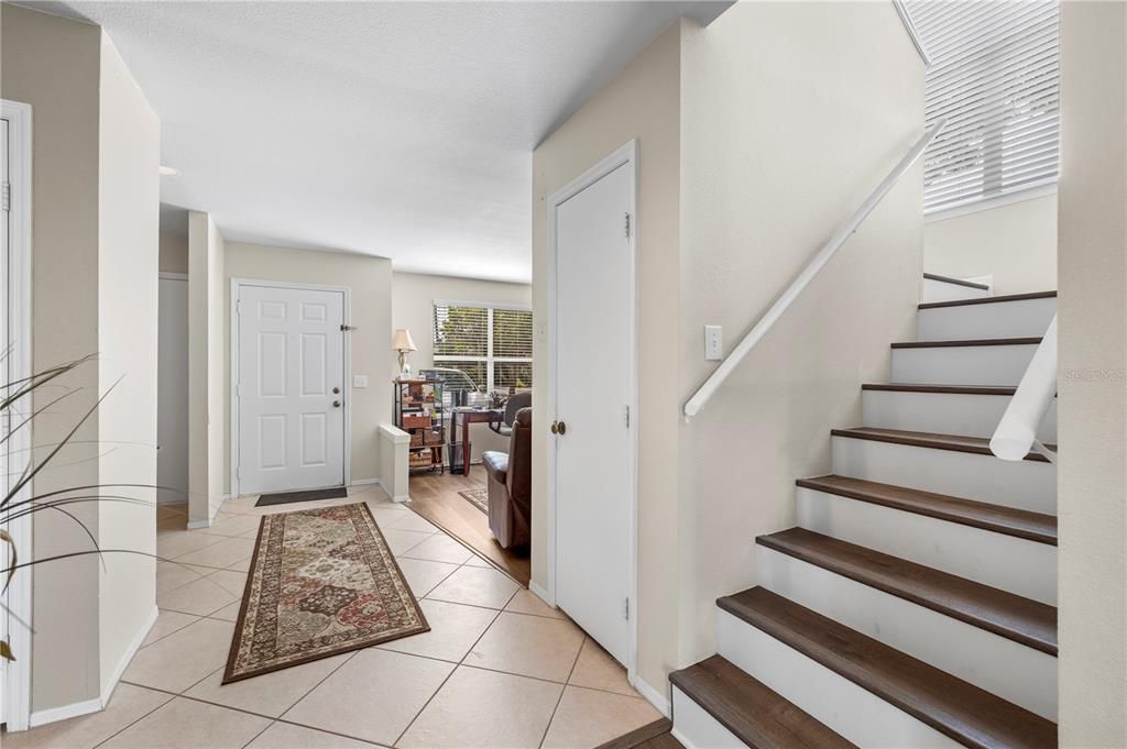 For Sale: $275,000 (3 beds, 2 baths, 1761 Square Feet)