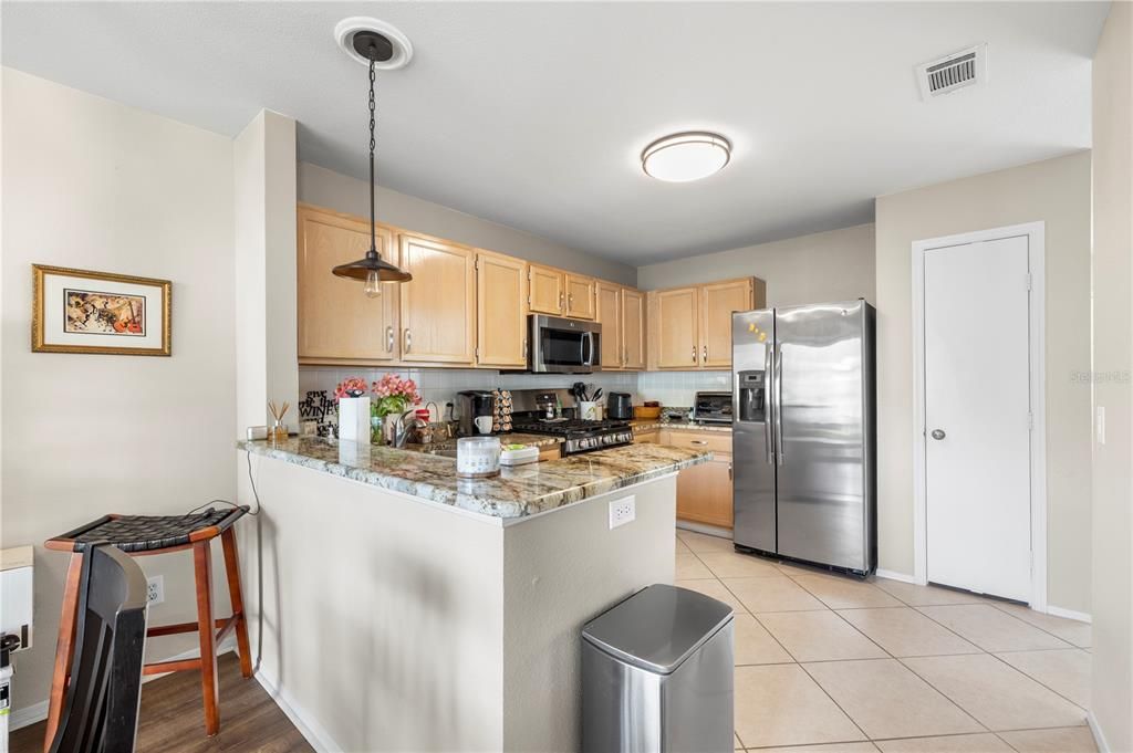 For Sale: $275,000 (3 beds, 2 baths, 1761 Square Feet)