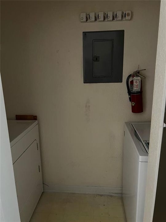 For Rent: $1,295 (1 beds, 1 baths, 558 Square Feet)