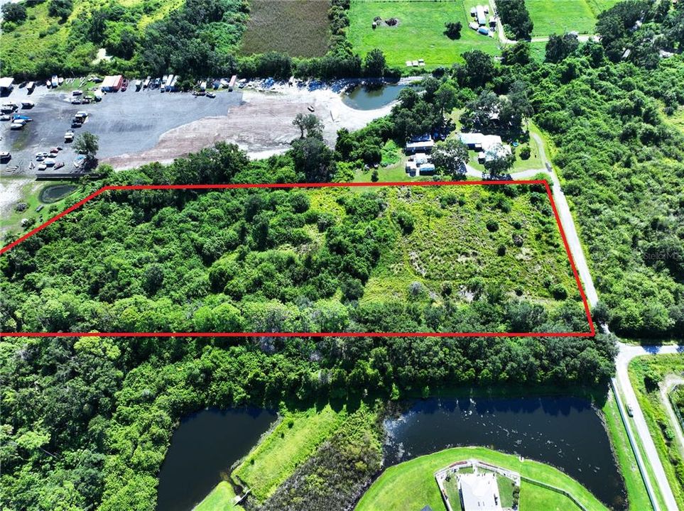 待售: $599,990 (5.94 acres)