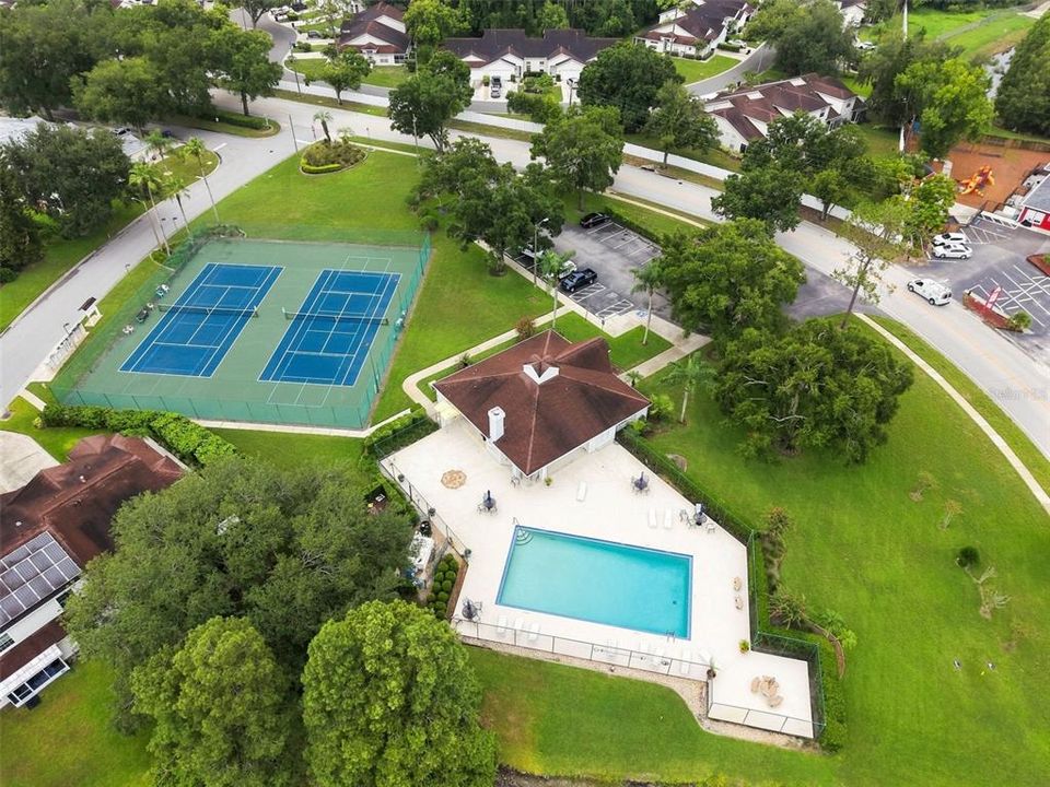 На продажу: $450,000 (4 спален, 2 ванн, 2202 Квадратных фут)