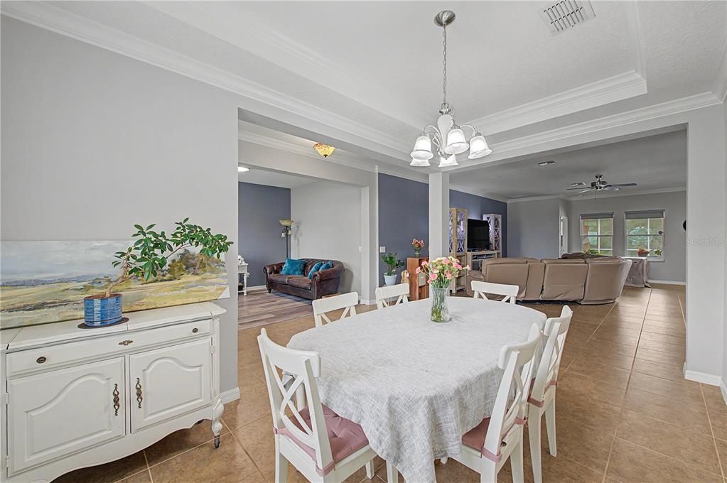 For Sale: $499,990 (4 beds, 3 baths, 2427 Square Feet)