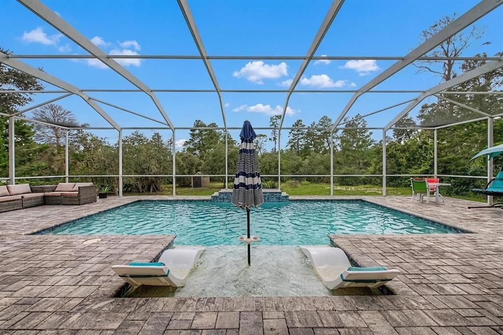 For Sale: $499,990 (4 beds, 3 baths, 2427 Square Feet)