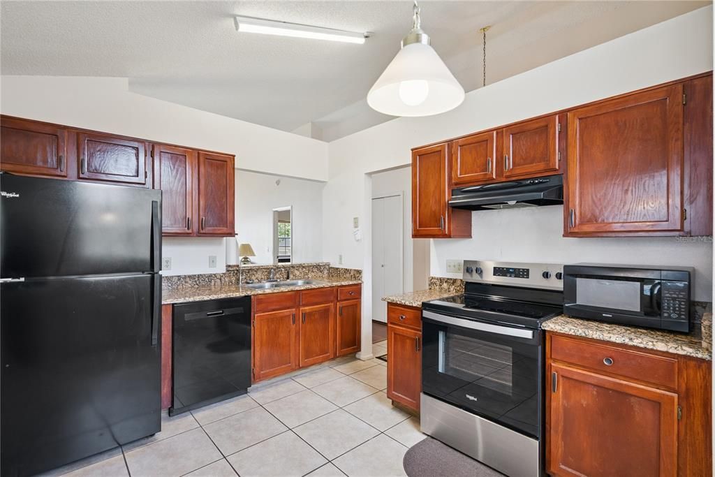 En Venta: $325,000 (2 camas, 2 baños, 1117 Pies cuadrados)