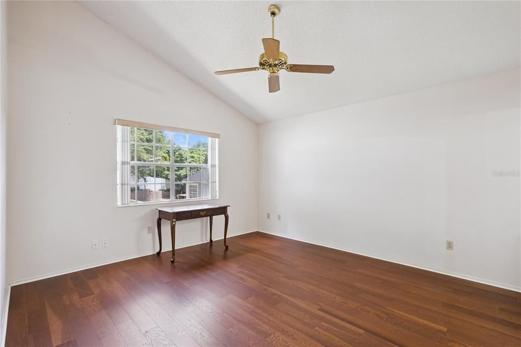 En Venta: $325,000 (2 camas, 2 baños, 1117 Pies cuadrados)