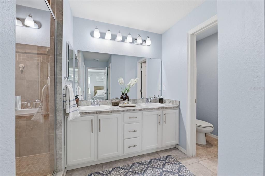 For Sale: $285,000 (3 beds, 2 baths, 1764 Square Feet)