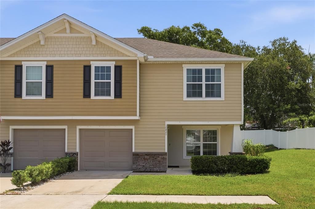 For Sale: $285,000 (3 beds, 2 baths, 1764 Square Feet)