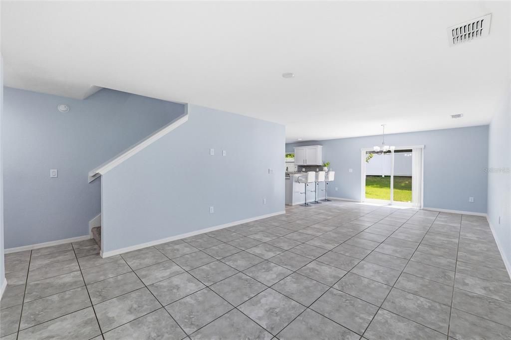 For Sale: $285,000 (3 beds, 2 baths, 1764 Square Feet)