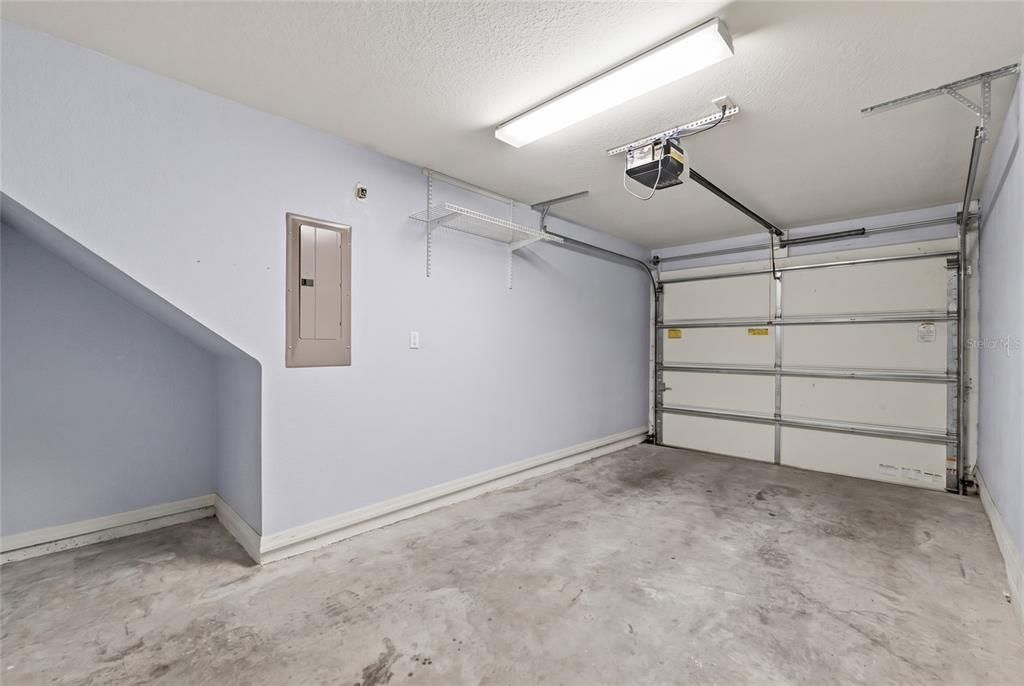 For Sale: $285,000 (3 beds, 2 baths, 1764 Square Feet)
