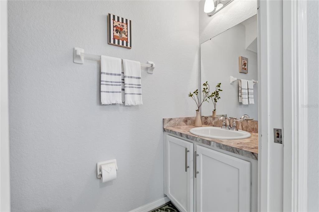 For Sale: $285,000 (3 beds, 2 baths, 1764 Square Feet)