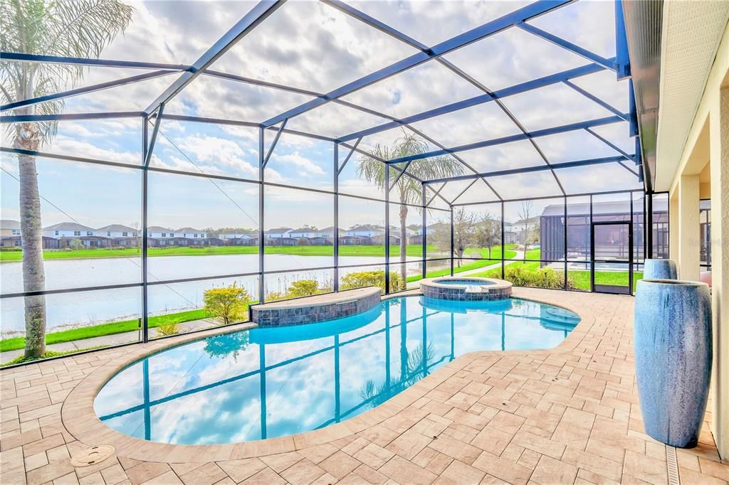 En Venta: $1,035,000 (10 camas, 8 baños, 4260 Pies cuadrados)