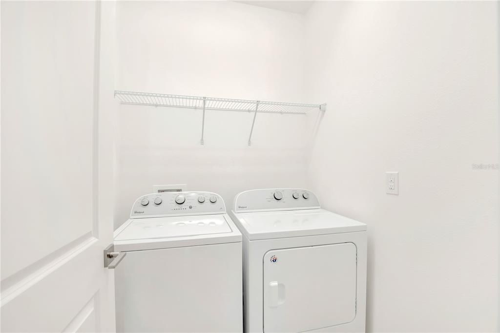En Venta: $1,035,000 (10 camas, 8 baños, 4260 Pies cuadrados)