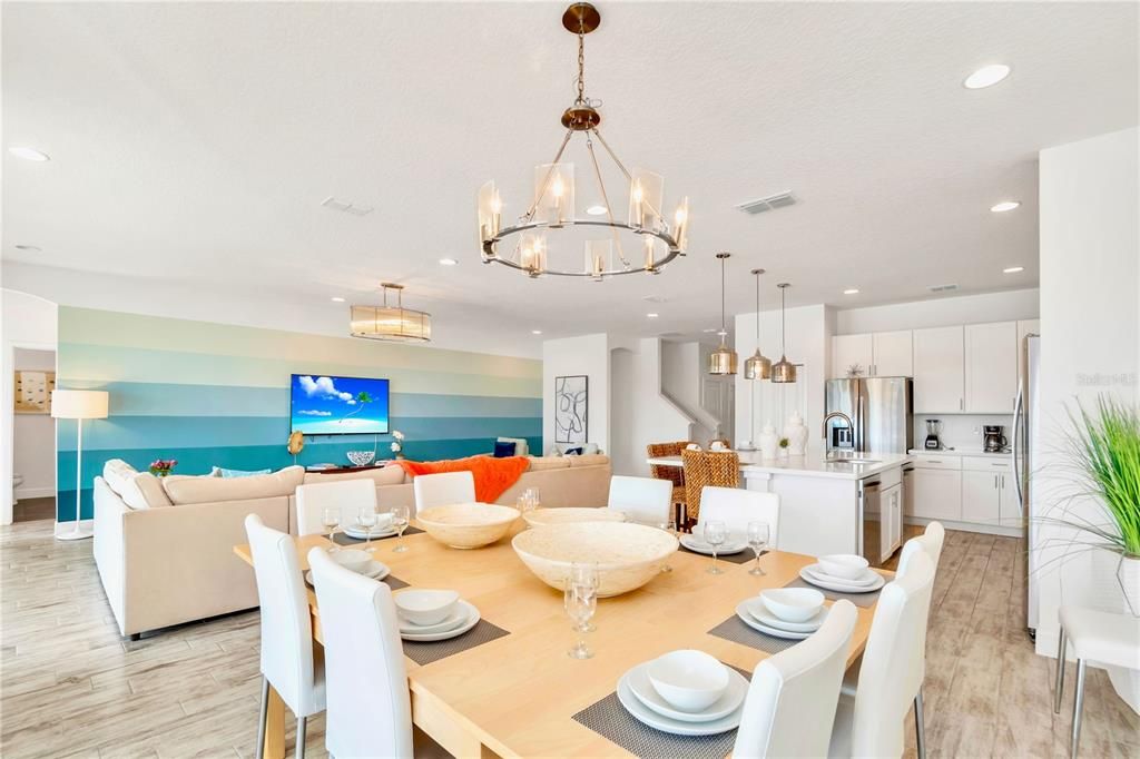 En Venta: $1,035,000 (10 camas, 8 baños, 4260 Pies cuadrados)