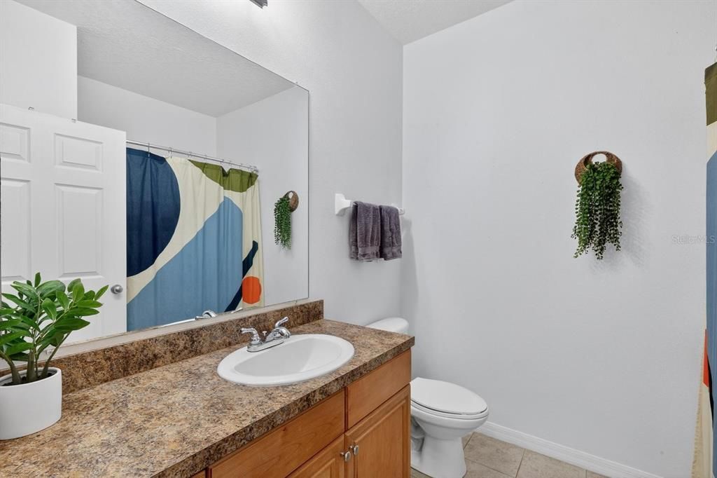 For Rent: $2,000 (2 beds, 2 baths, 1080 Square Feet)
