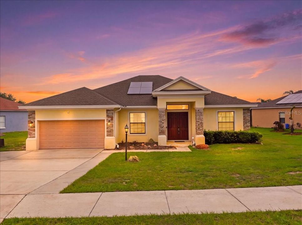 На продажу: $324,999 (4 спален, 3 ванн, 2224 Квадратных фут)
