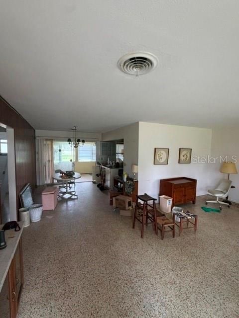 En Venta: $300,000 (3 camas, 2 baños, 1510 Pies cuadrados)