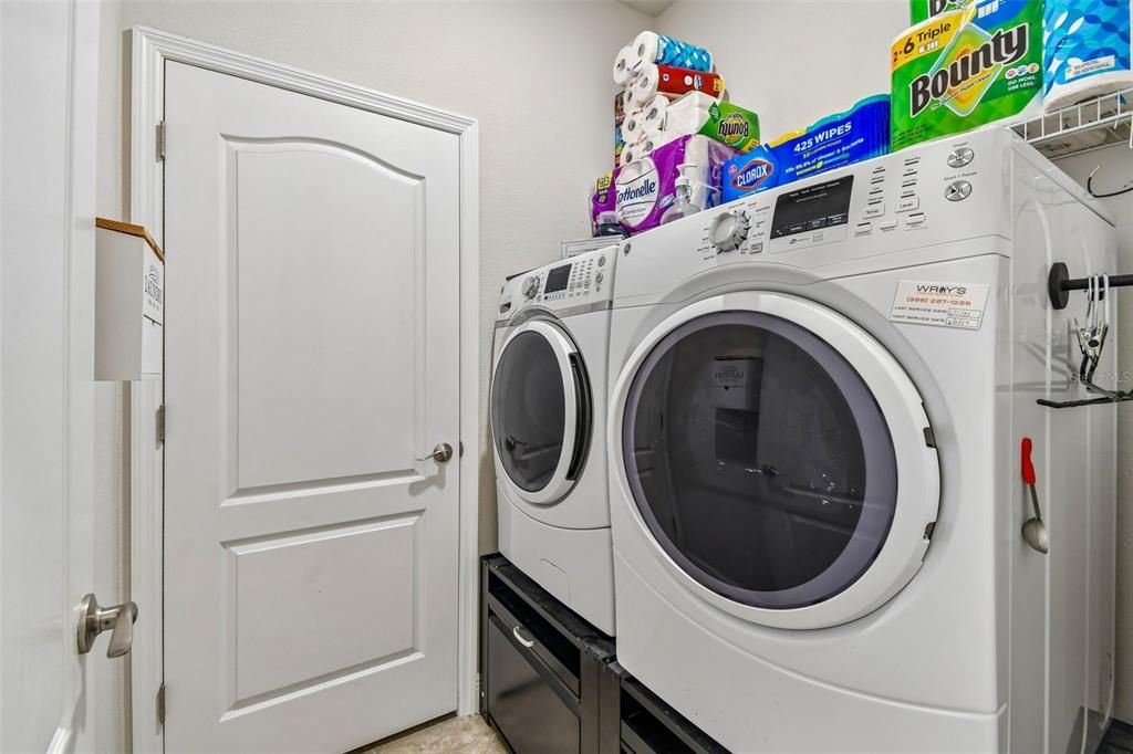 На продажу: $599,900 (4 спален, 3 ванн, 2535 Квадратных фут)