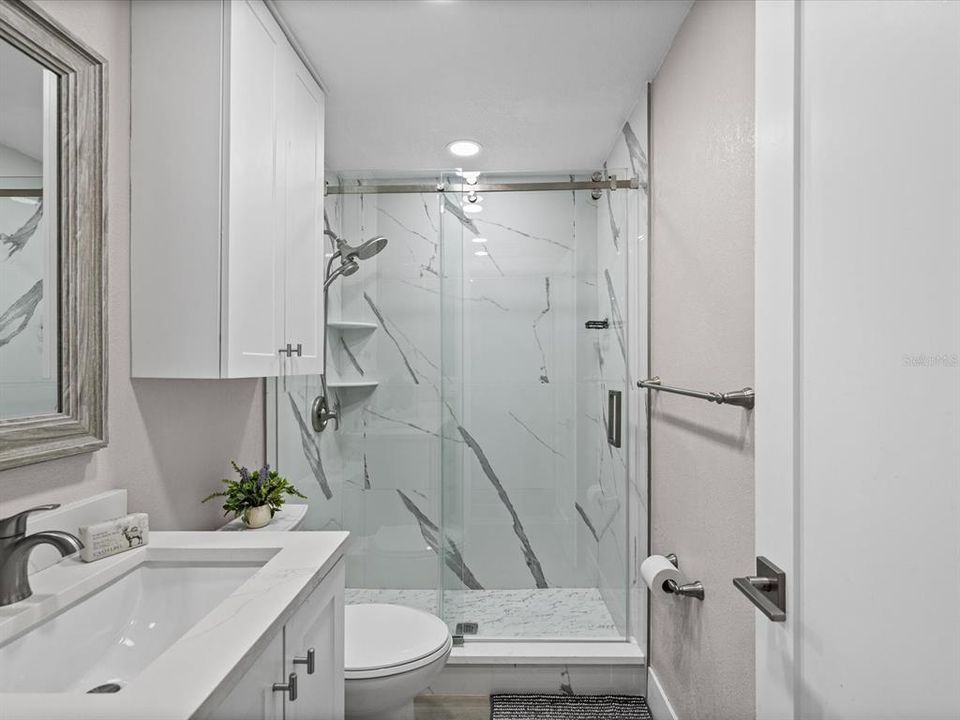 На продажу: $185,000 (1 спален, 1 ванн, 760 Квадратных фут)