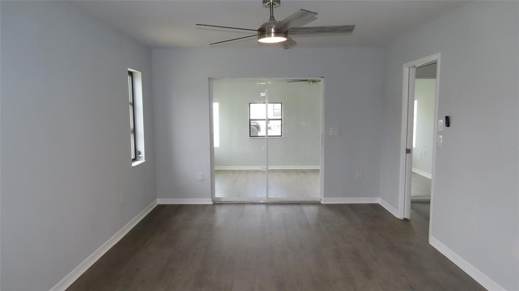 En Venta: $309,900 (2 camas, 2 baños, 1530 Pies cuadrados)