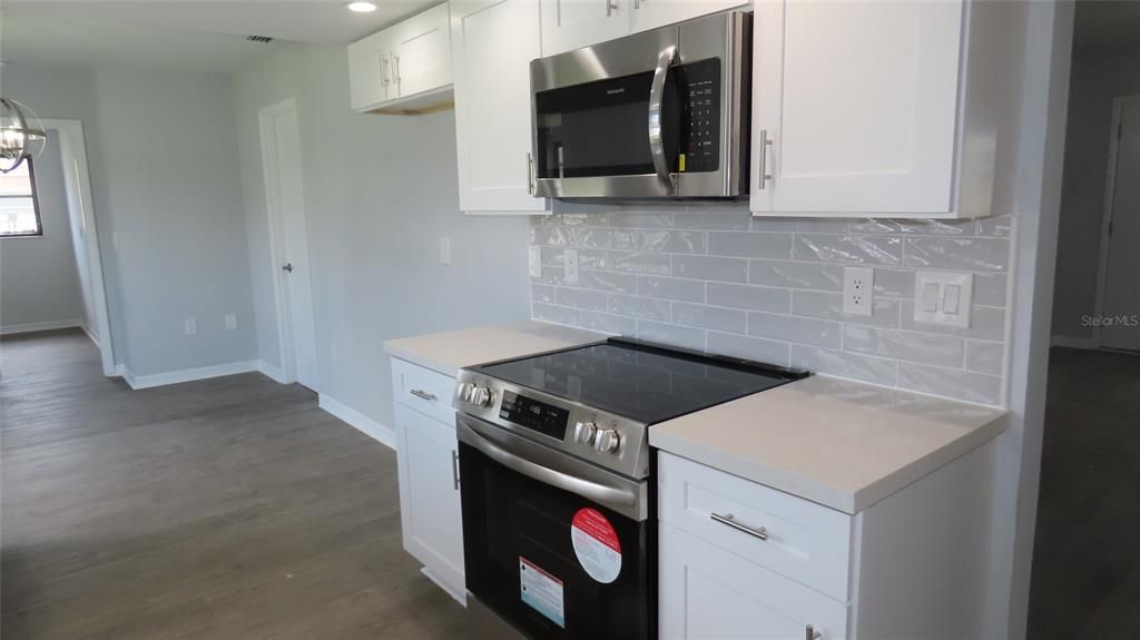 En Venta: $309,900 (2 camas, 2 baños, 1530 Pies cuadrados)