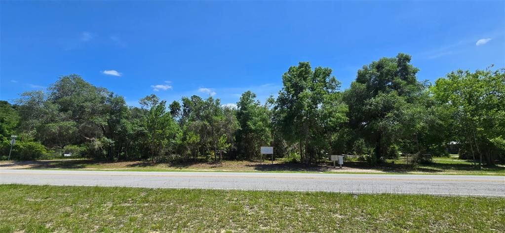 En Venta: $28,000 (0.33 acres)