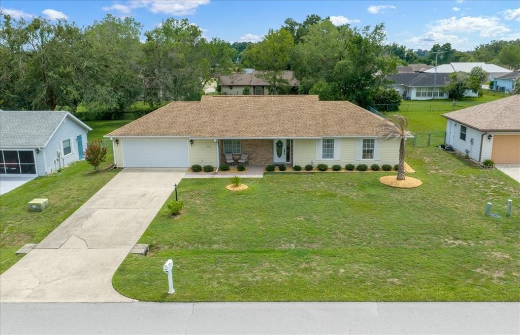 For Sale: $229,900 (3 beds, 2 baths, 1524 Square Feet)