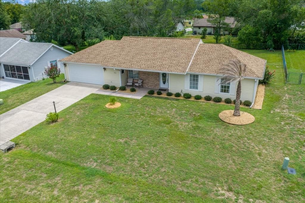 For Sale: $229,900 (3 beds, 2 baths, 1524 Square Feet)