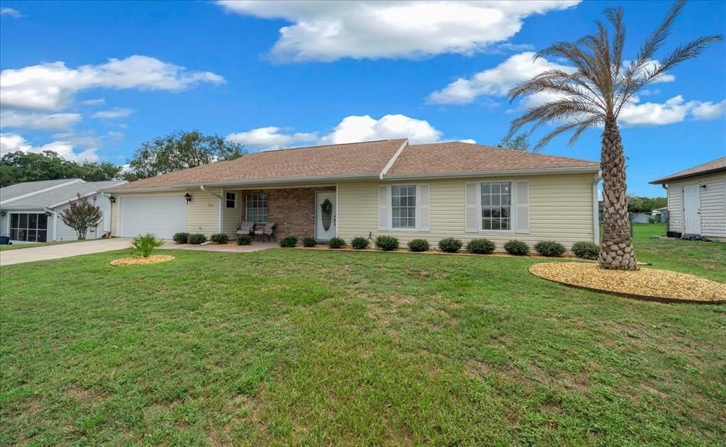 For Sale: $229,900 (3 beds, 2 baths, 1524 Square Feet)