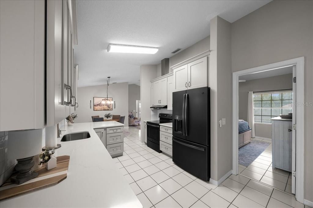 For Sale: $229,900 (3 beds, 2 baths, 1524 Square Feet)