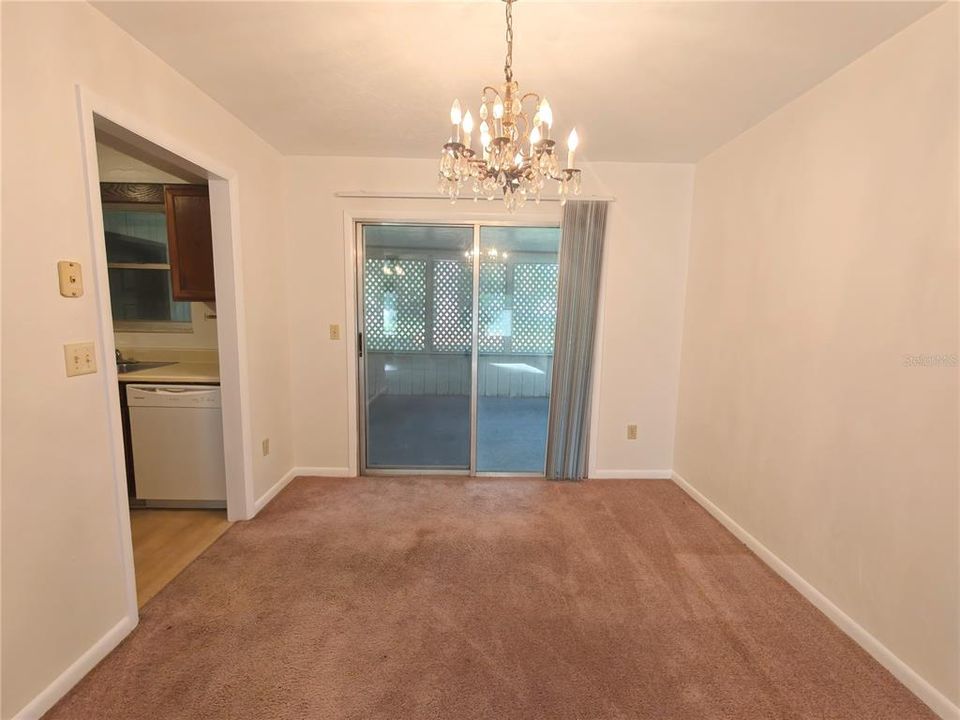В аренду: $1,800 (3 спален, 2 ванн, 1616 Квадратных фут)