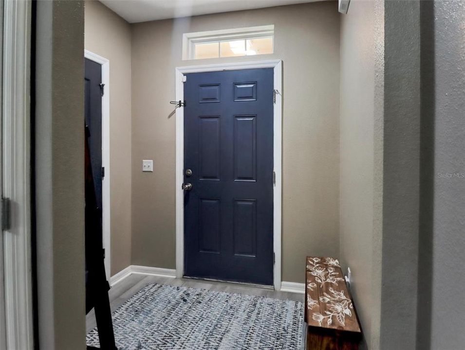 For Sale: $310,000 (3 beds, 2 baths, 1435 Square Feet)