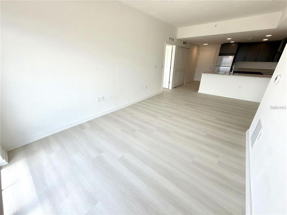 En Renta: $2,200 (3 camas, 2 baños, 1150 Pies cuadrados)