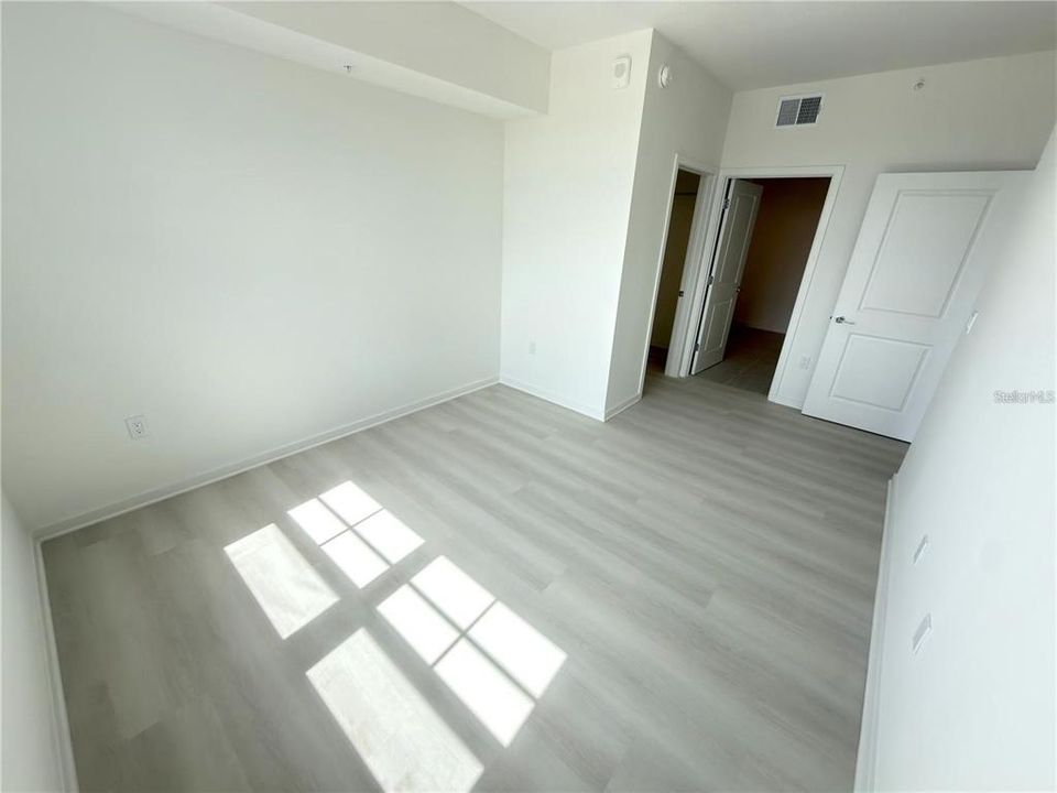En Renta: $2,200 (3 camas, 2 baños, 1150 Pies cuadrados)