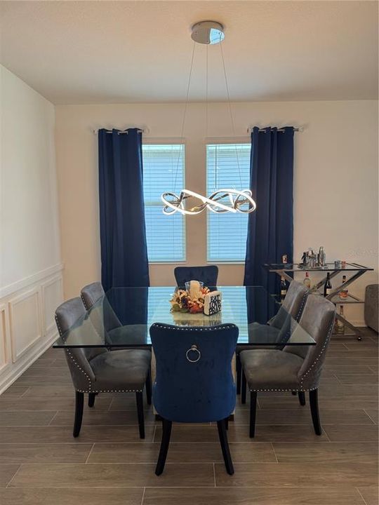 En Venta: $589,760 (3 camas, 2 baños, 2214 Pies cuadrados)