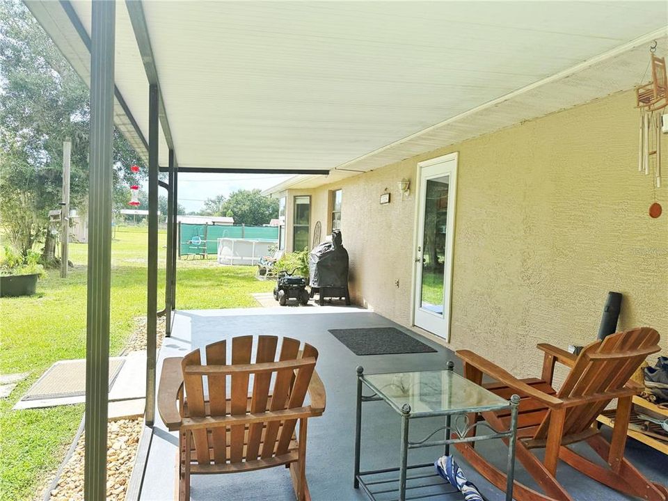 En Venta: $749,900 (3 camas, 2 baños, 2740 Pies cuadrados)